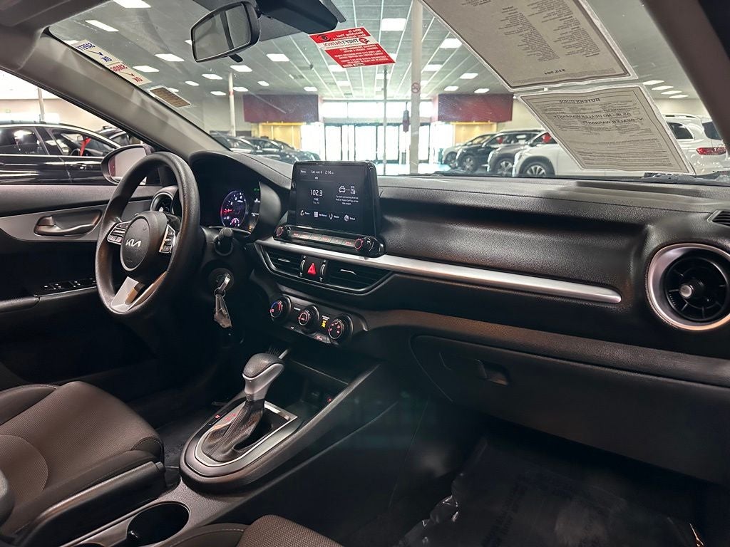 2023 Kia Forte LXS