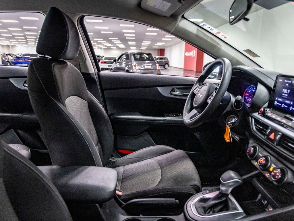 2022 Kia Forte LXS