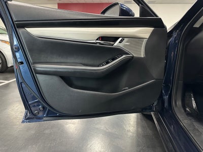 2022 Mazda Mazda3 Premium