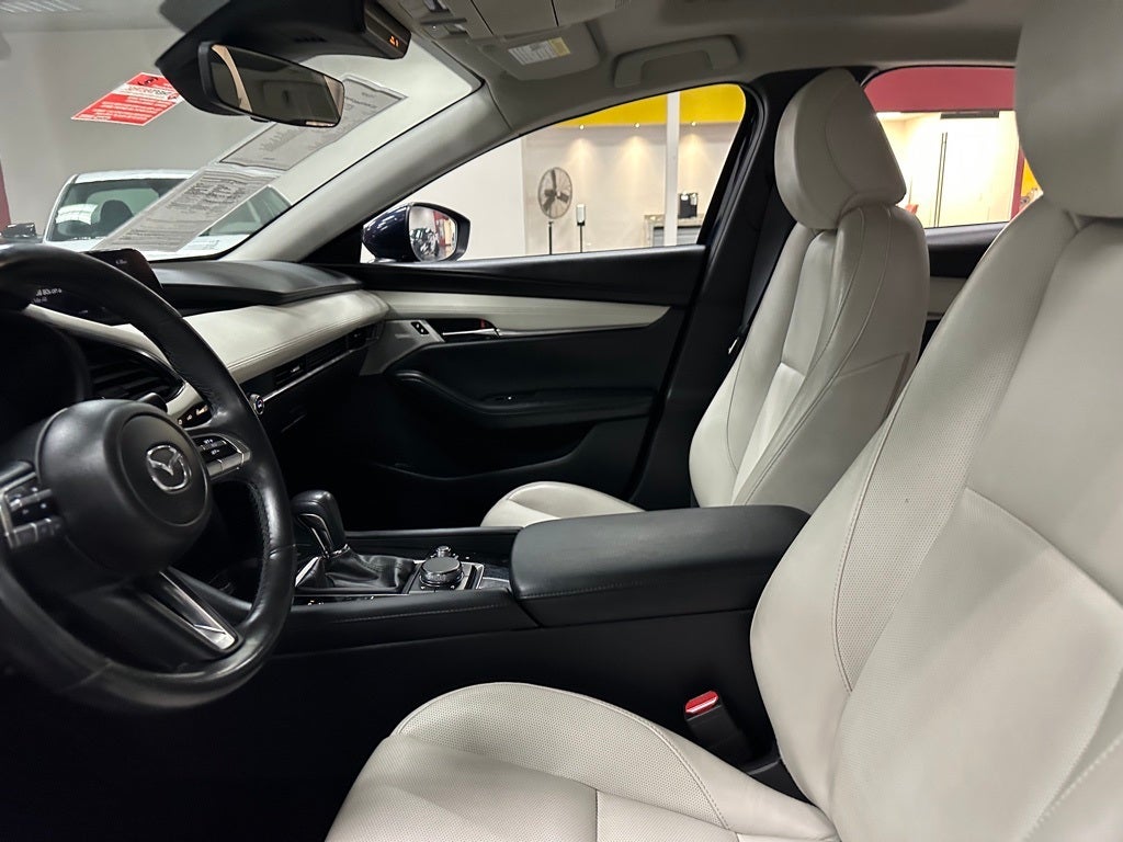 2022 Mazda Mazda3 Premium