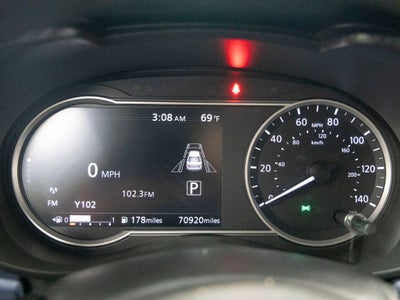 2023 Nissan Versa 1.6 SV