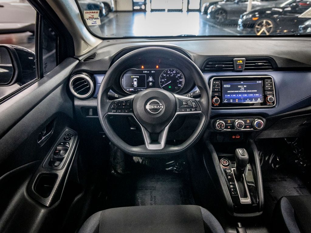 2023 Nissan Versa 1.6 SV