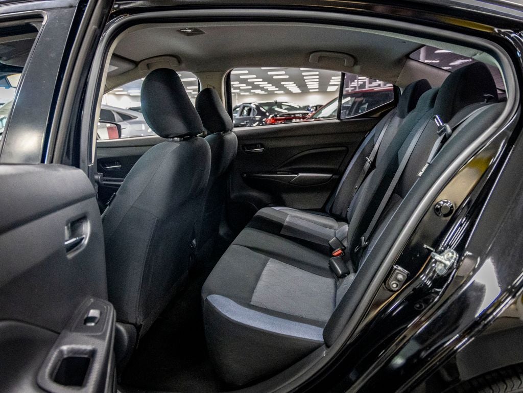 2023 Nissan Versa 1.6 SV