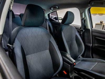 2023 Nissan Versa 1.6 SV