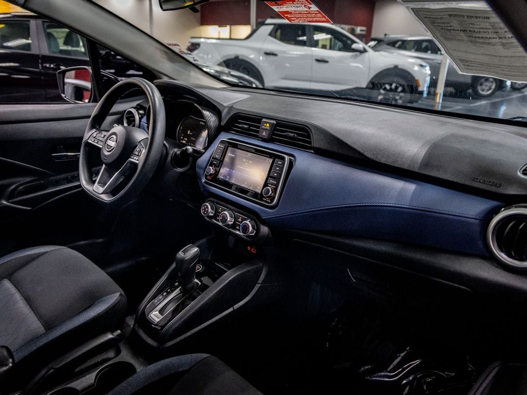 2023 Nissan Versa 1.6 SV