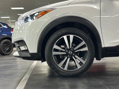 2020 Nissan Kicks SR