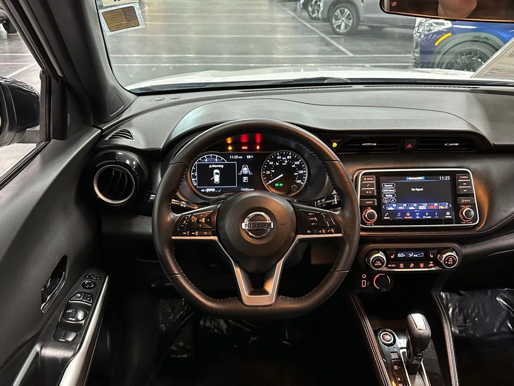 2020 Nissan Kicks SR