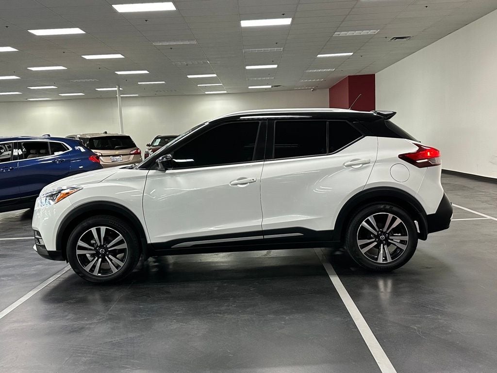 2020 Nissan Kicks SR