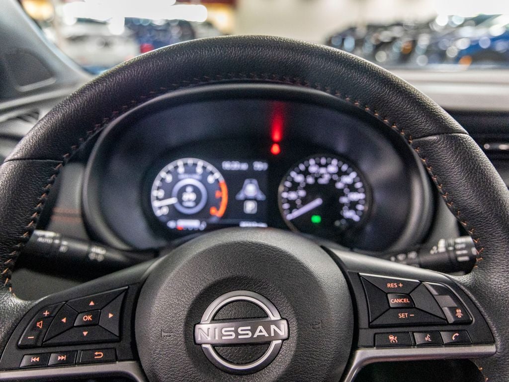 2023 Nissan Kicks SR