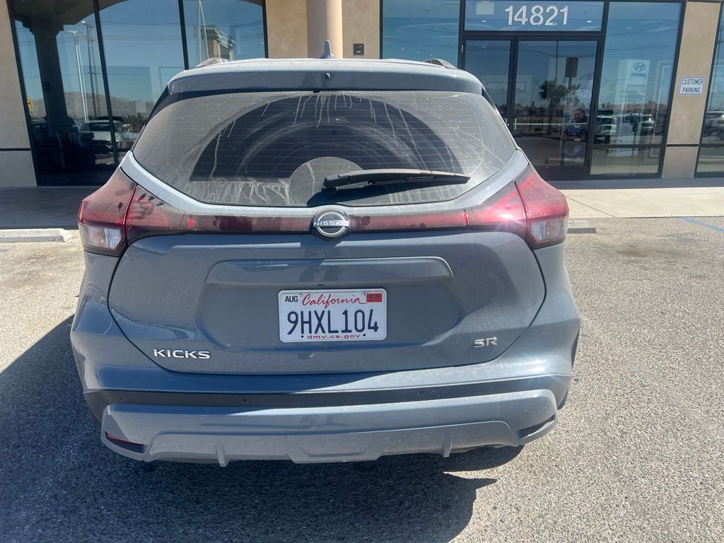 2023 Nissan Kicks SR