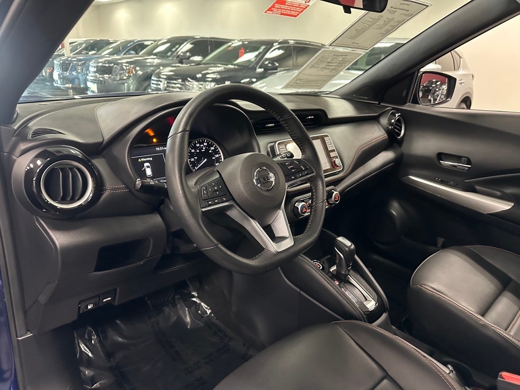 2020 Nissan Kicks SR