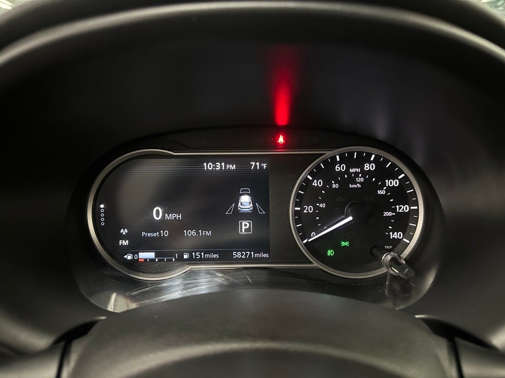 2020 Nissan Kicks SR