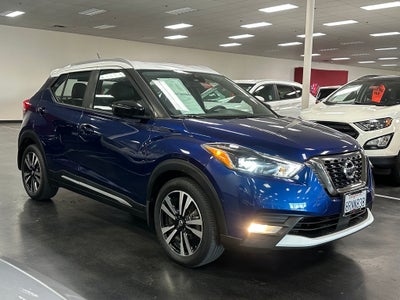 2020 Nissan Kicks SR