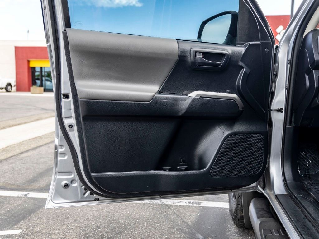 2019 Toyota Tacoma SR5 V6