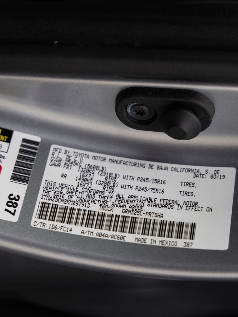 2019 Toyota Tacoma SR5 V6