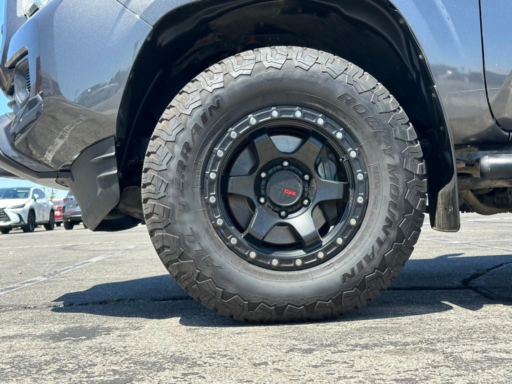 2019 Toyota Tacoma SR V6