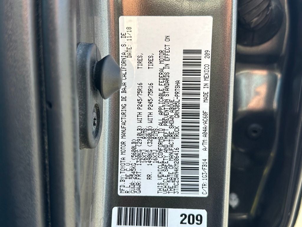 2019 Toyota Tacoma SR V6