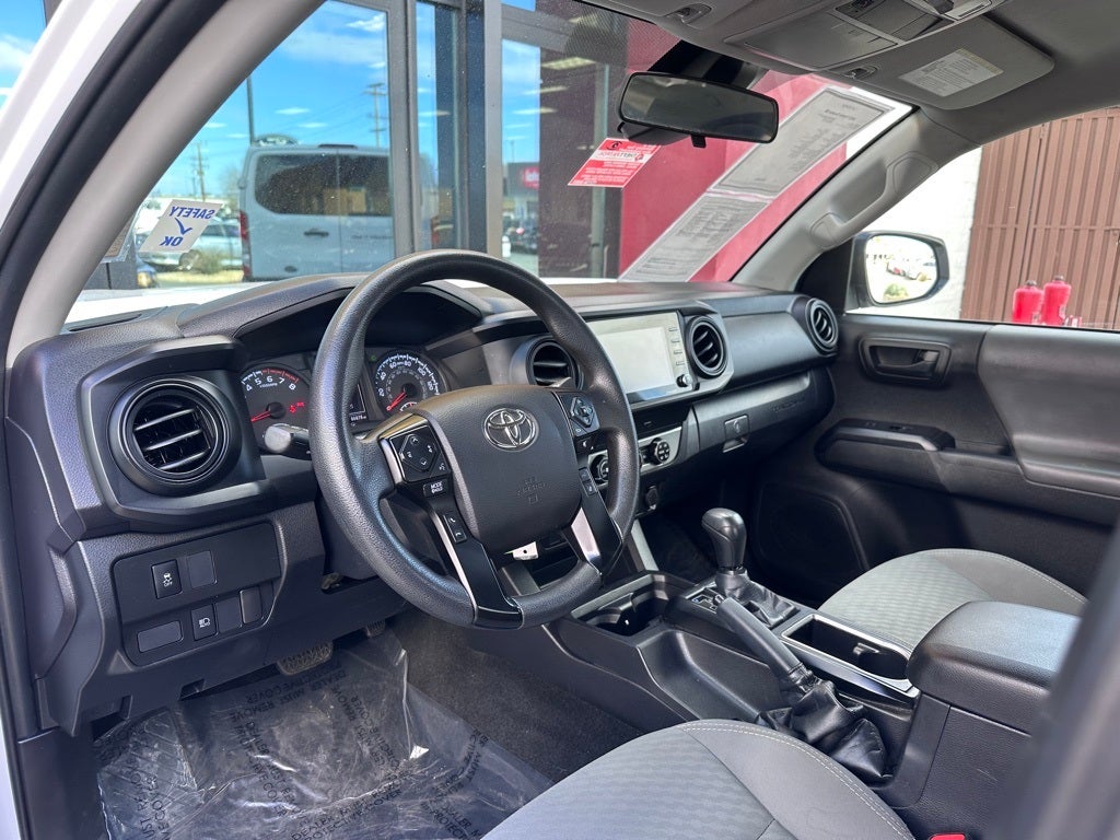 2022 Toyota Tacoma SR