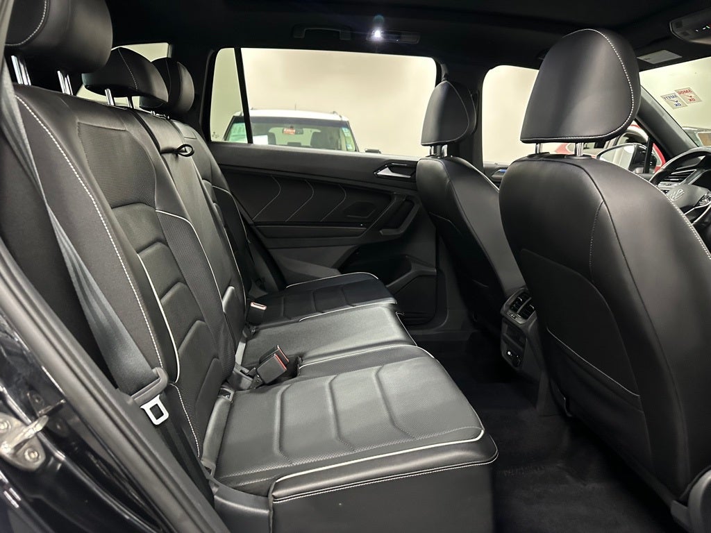 2022 Volkswagen Tiguan 2.0T SEL R-Line