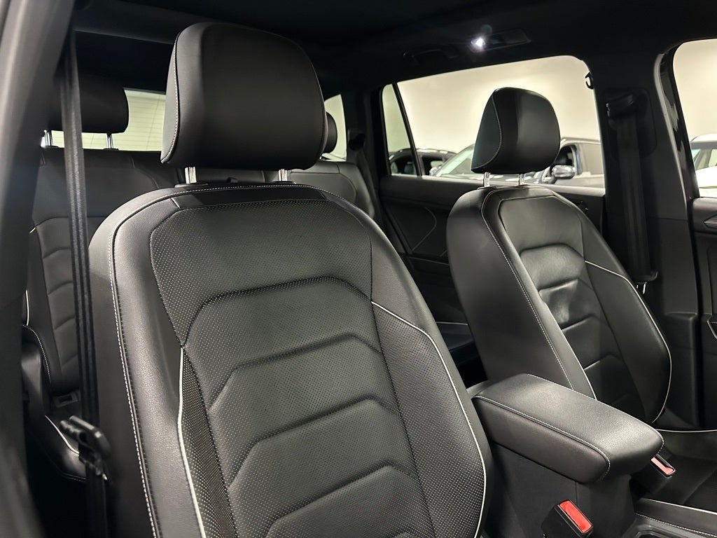 2022 Volkswagen Tiguan 2.0T SEL R-Line