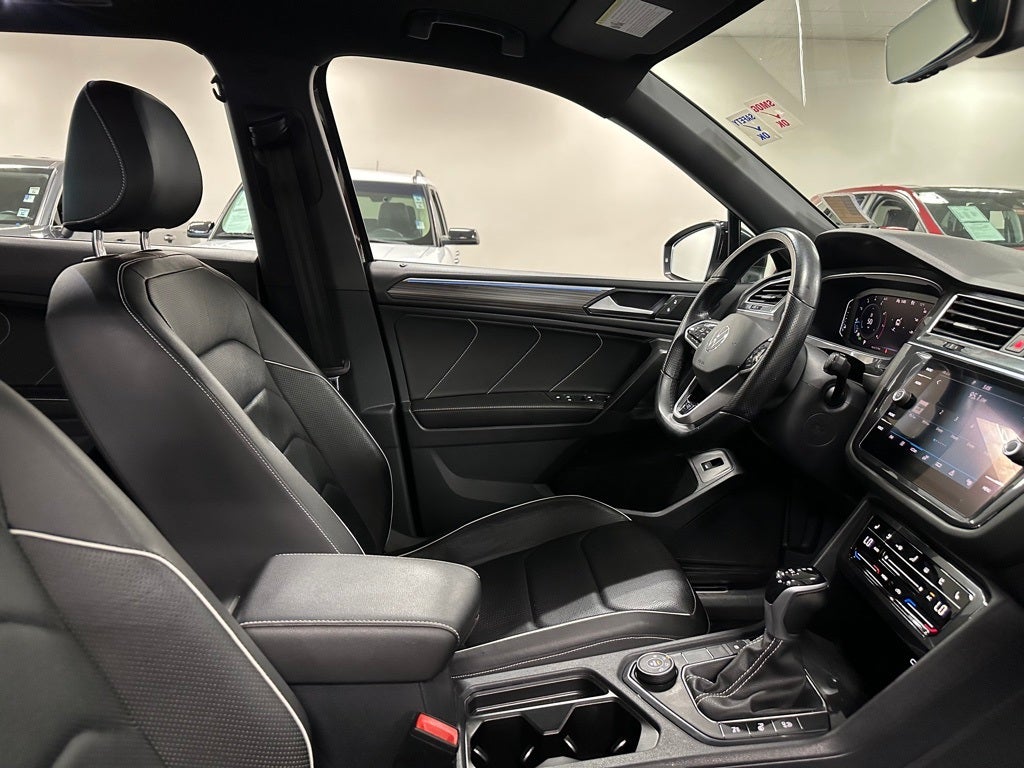 2022 Volkswagen Tiguan 2.0T SEL R-Line
