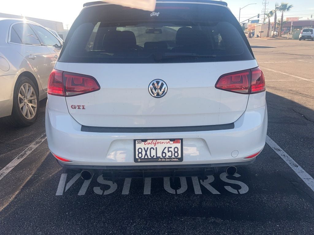 2017 Volkswagen Golf GTI S