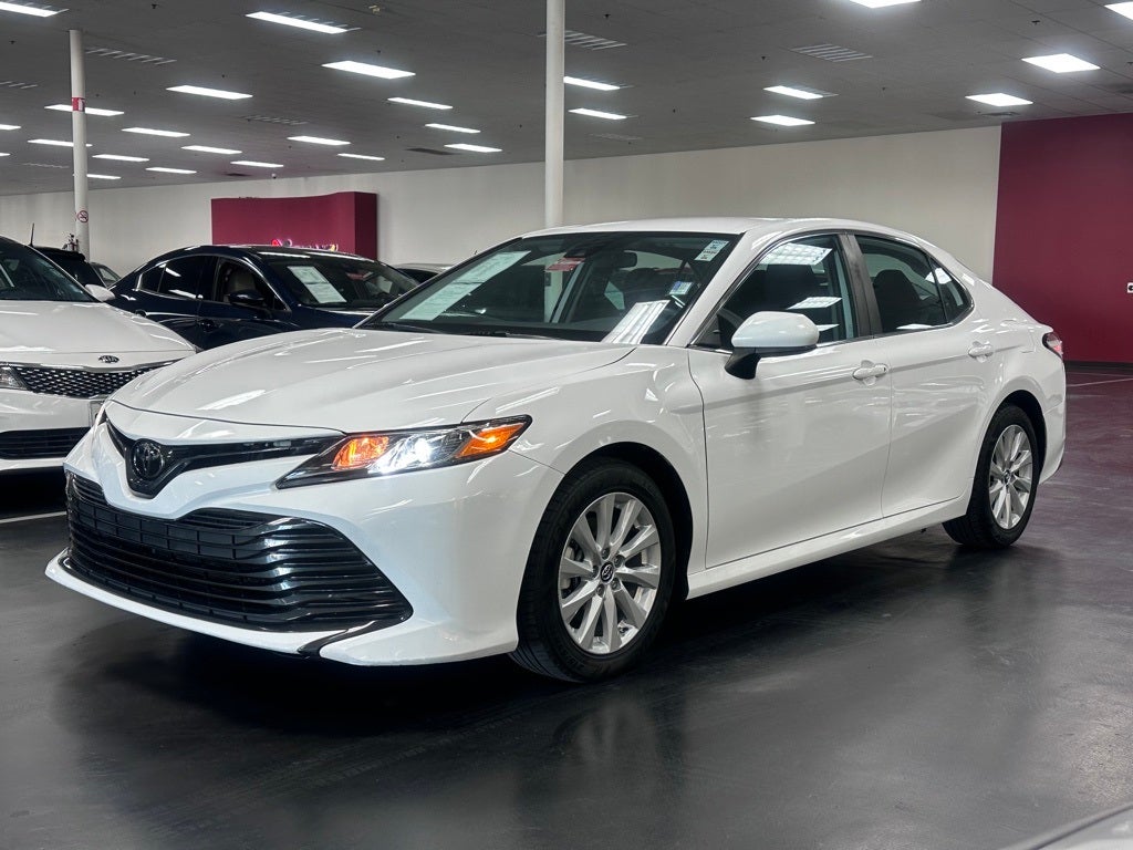 2019 Toyota Camry LE