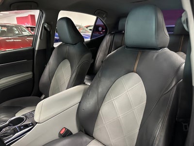 2018 Toyota Camry XLE