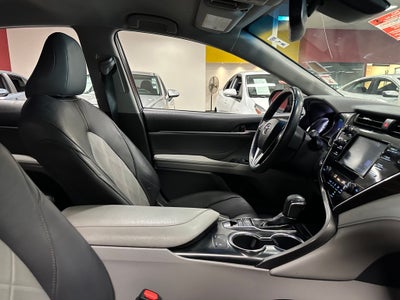 2018 Toyota Camry XLE