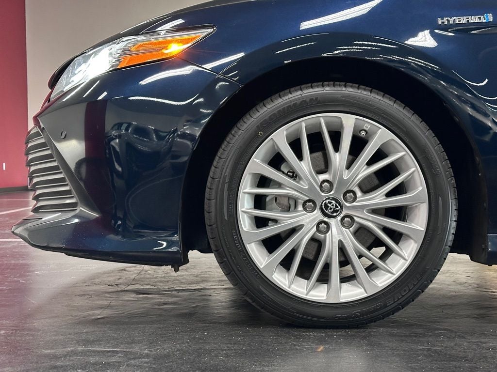 2018 Toyota Camry Hybrid XLE