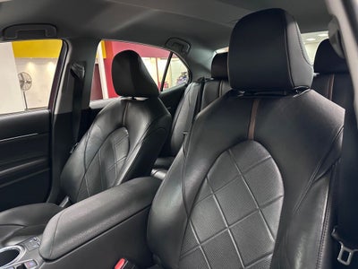 2018 Toyota Camry Hybrid XLE