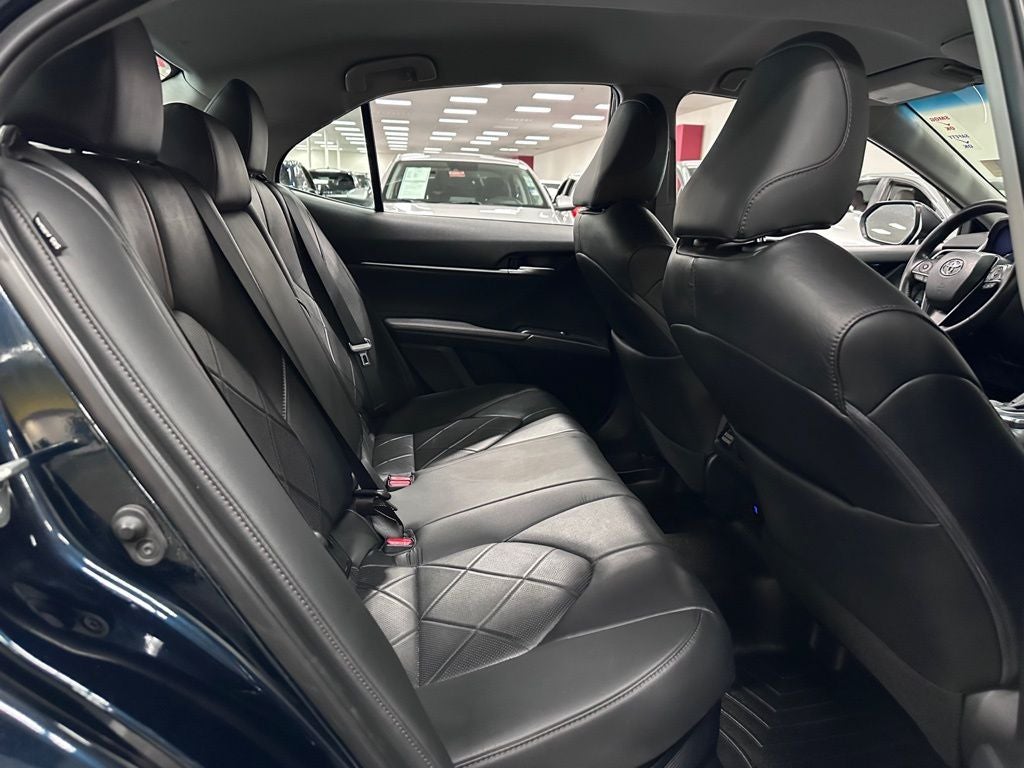 2018 Toyota Camry Hybrid XLE