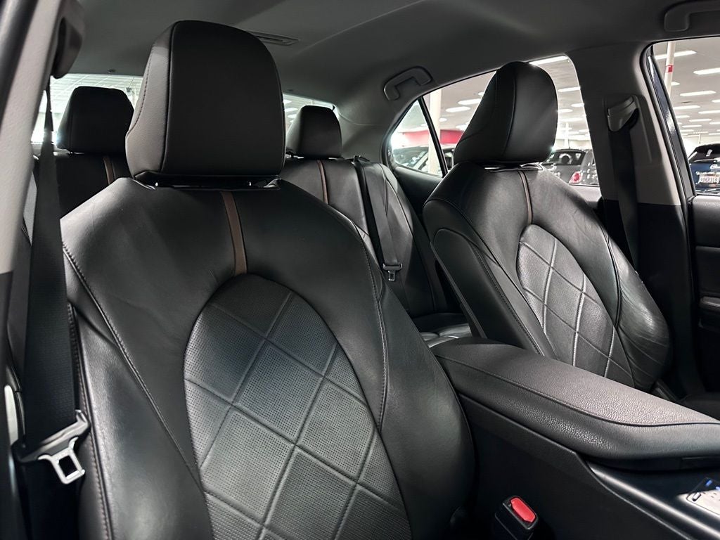 2018 Toyota Camry Hybrid XLE