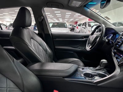 2018 Toyota Camry Hybrid XLE