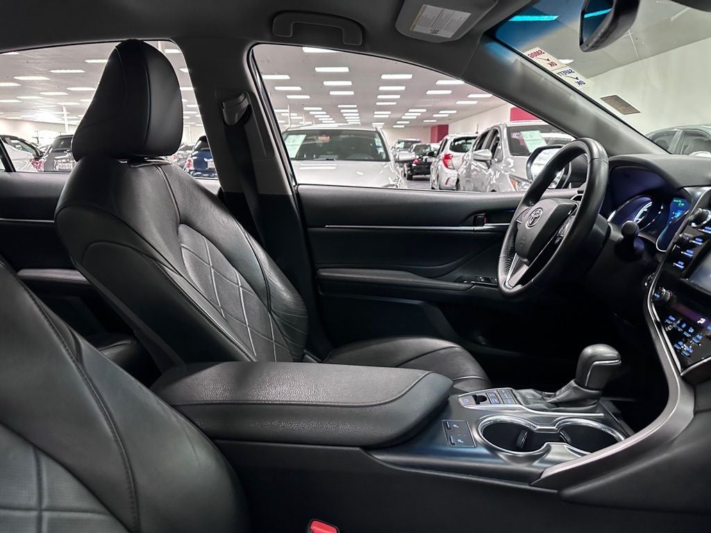 2018 Toyota Camry Hybrid XLE