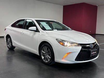 2016 Toyota Camry SE