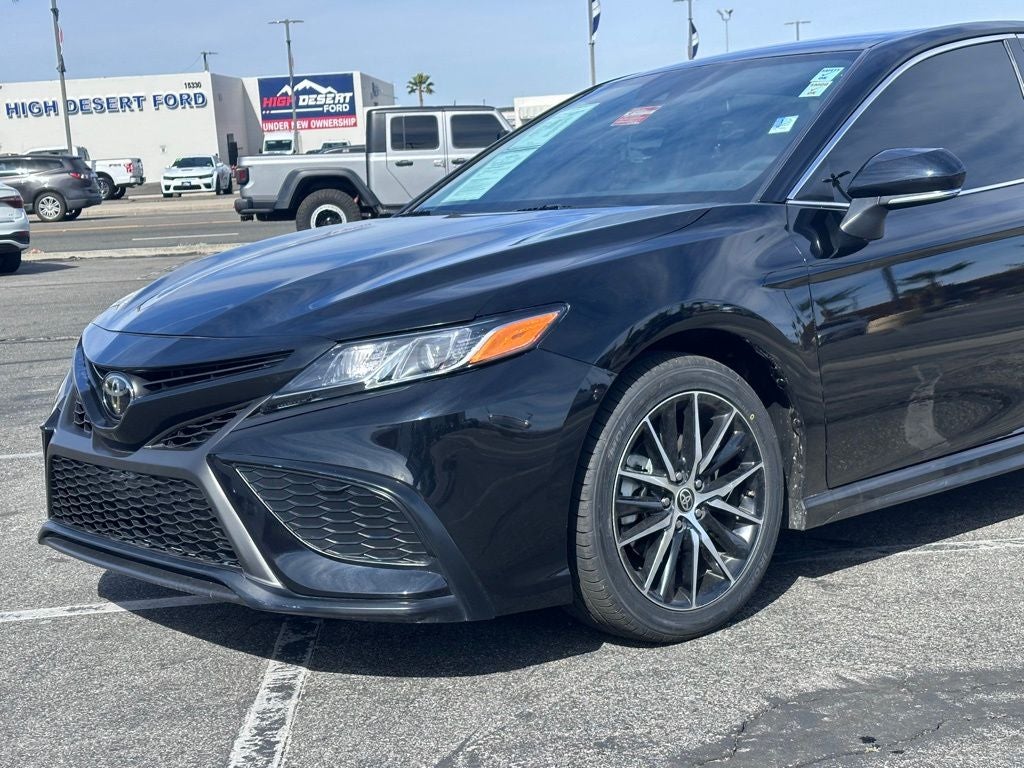 2022 Toyota Camry SE Nightshade