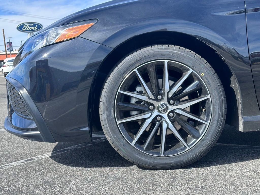 2022 Toyota Camry SE Nightshade