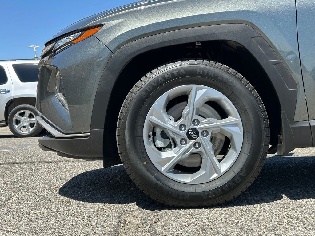 2023 Hyundai Tucson SE