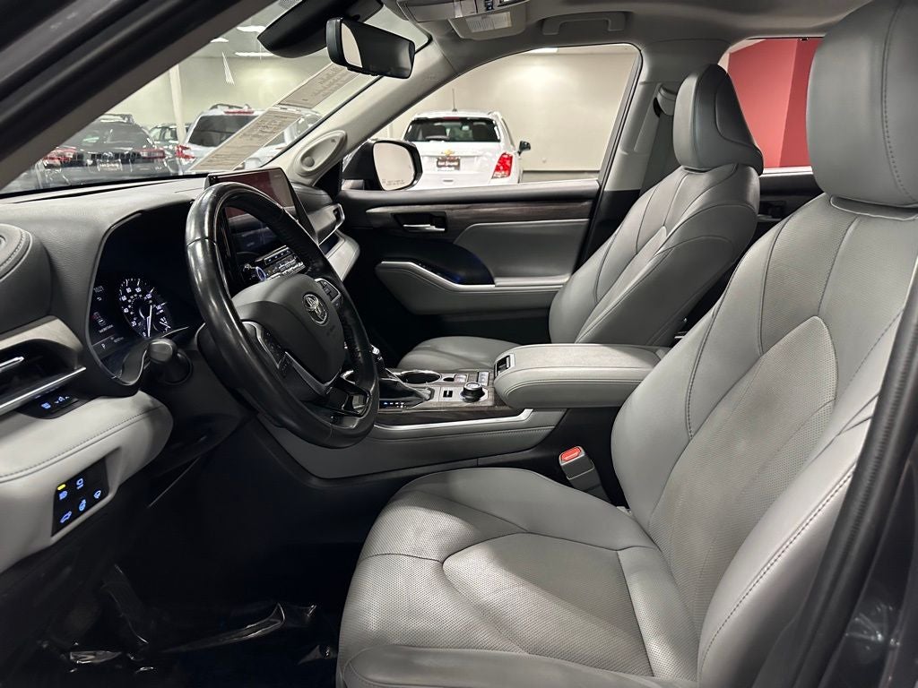 2021 Toyota Highlander Limited
