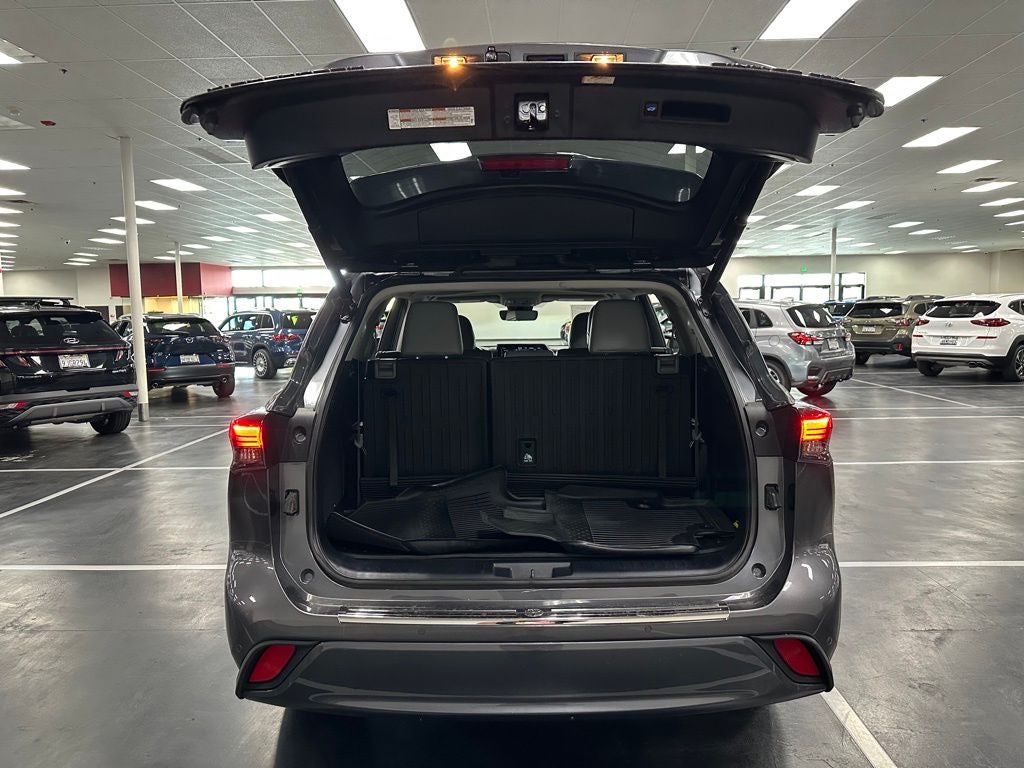 2021 Toyota Highlander Limited