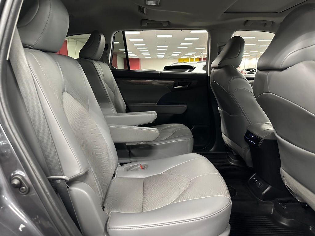 2021 Toyota Highlander Limited