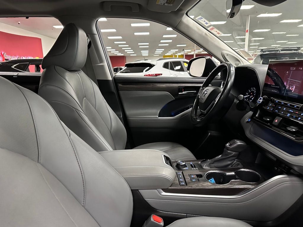 2021 Toyota Highlander Limited