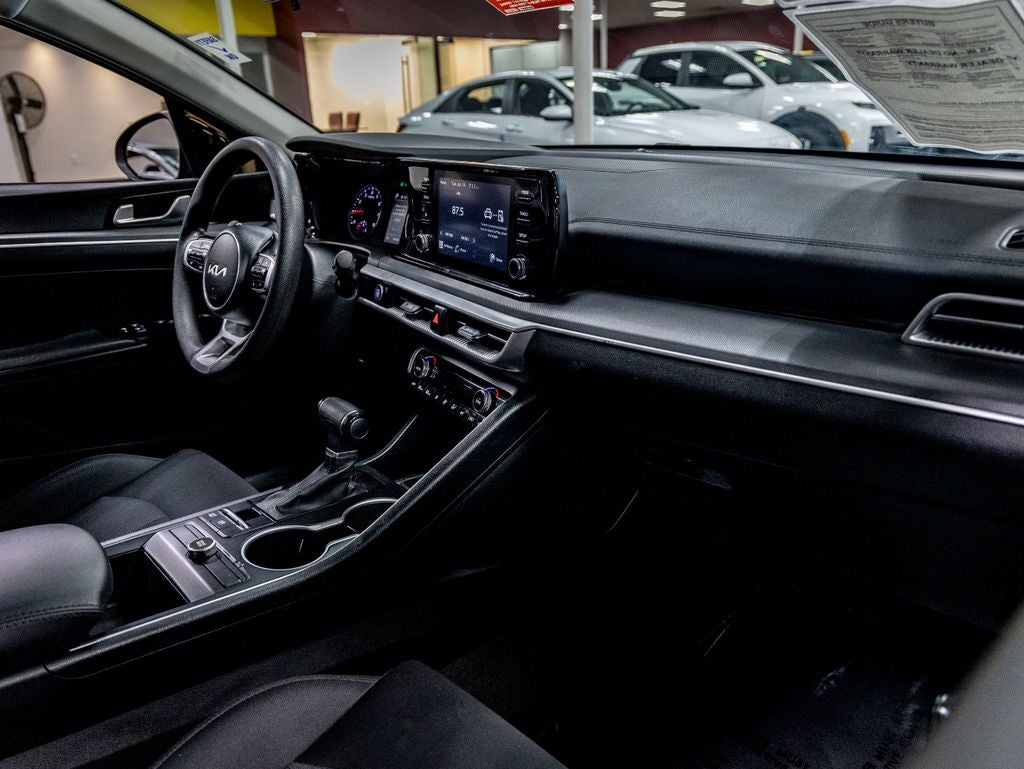 2023 Kia K5 LXS