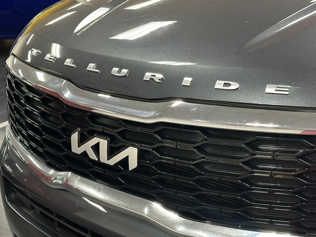2022 Kia Telluride LX