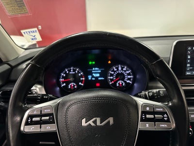 2022 Kia Telluride LX
