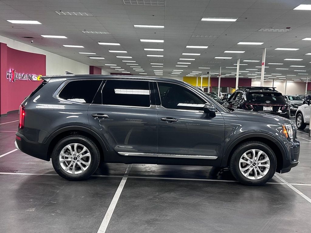 2022 Kia Telluride LX