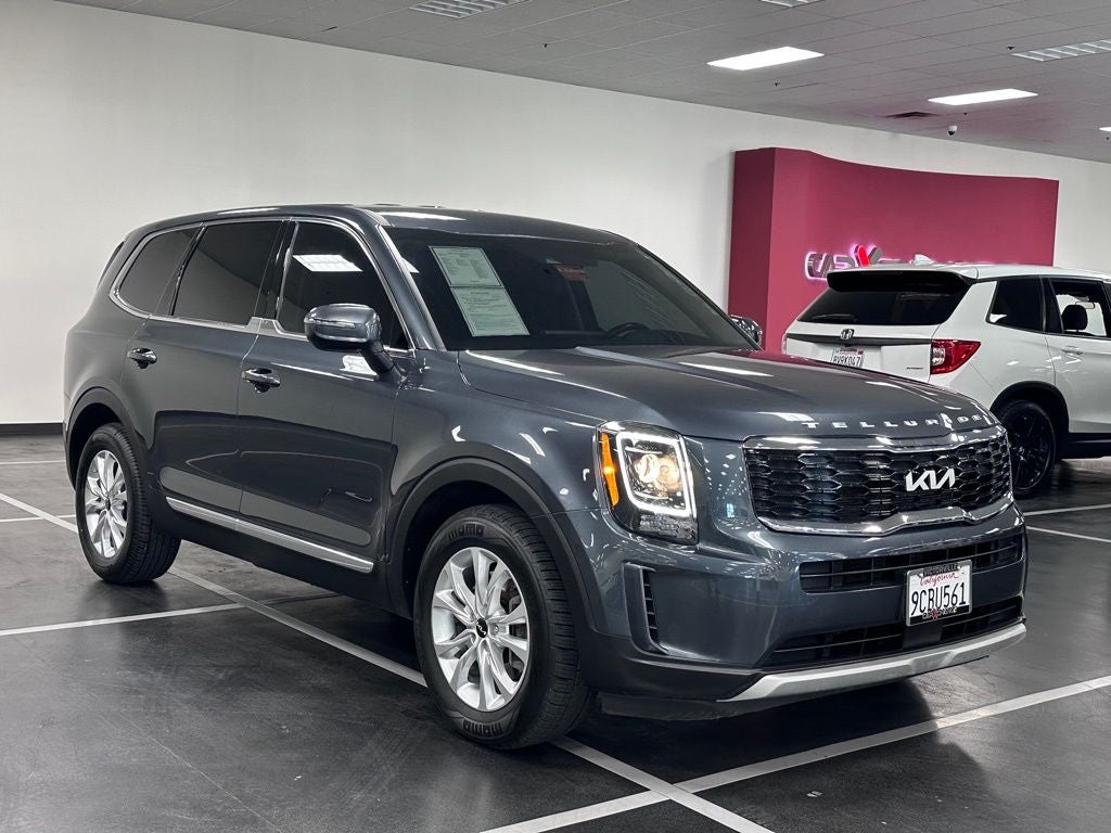 2022 Kia Telluride LX