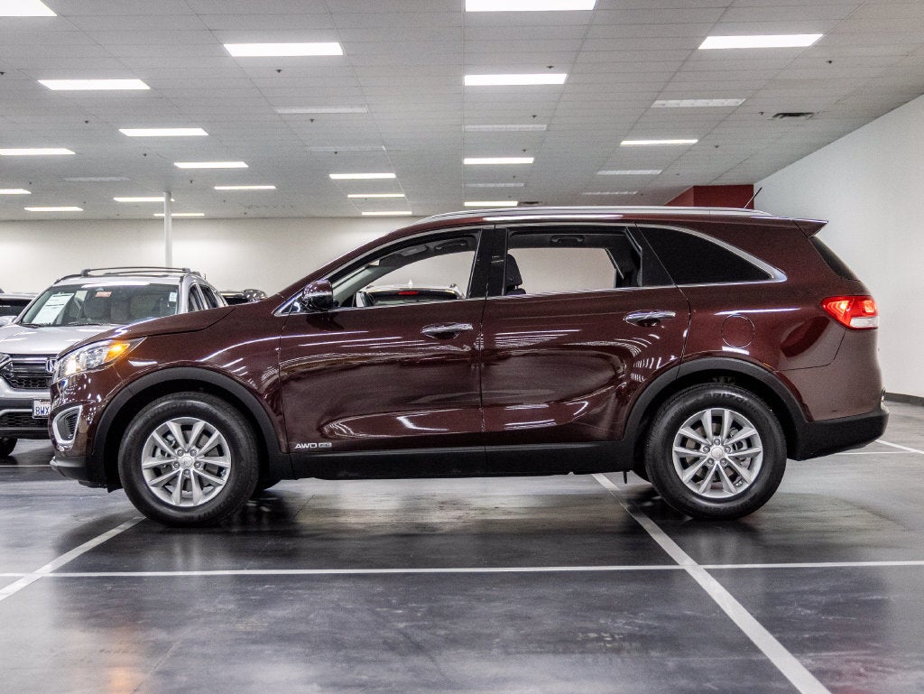 2018 Kia Sorento LX