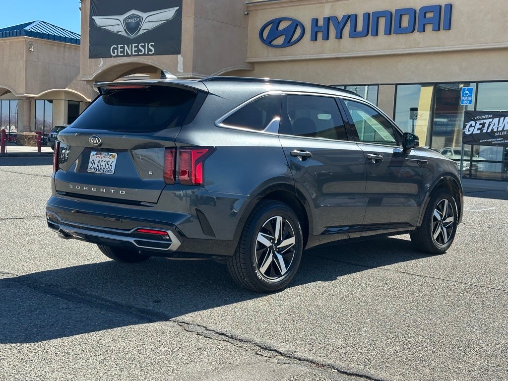 2021 Kia Sorento S